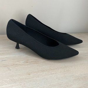 Vivaia Stella Pointed Toe Kitten Heels Black EU 8